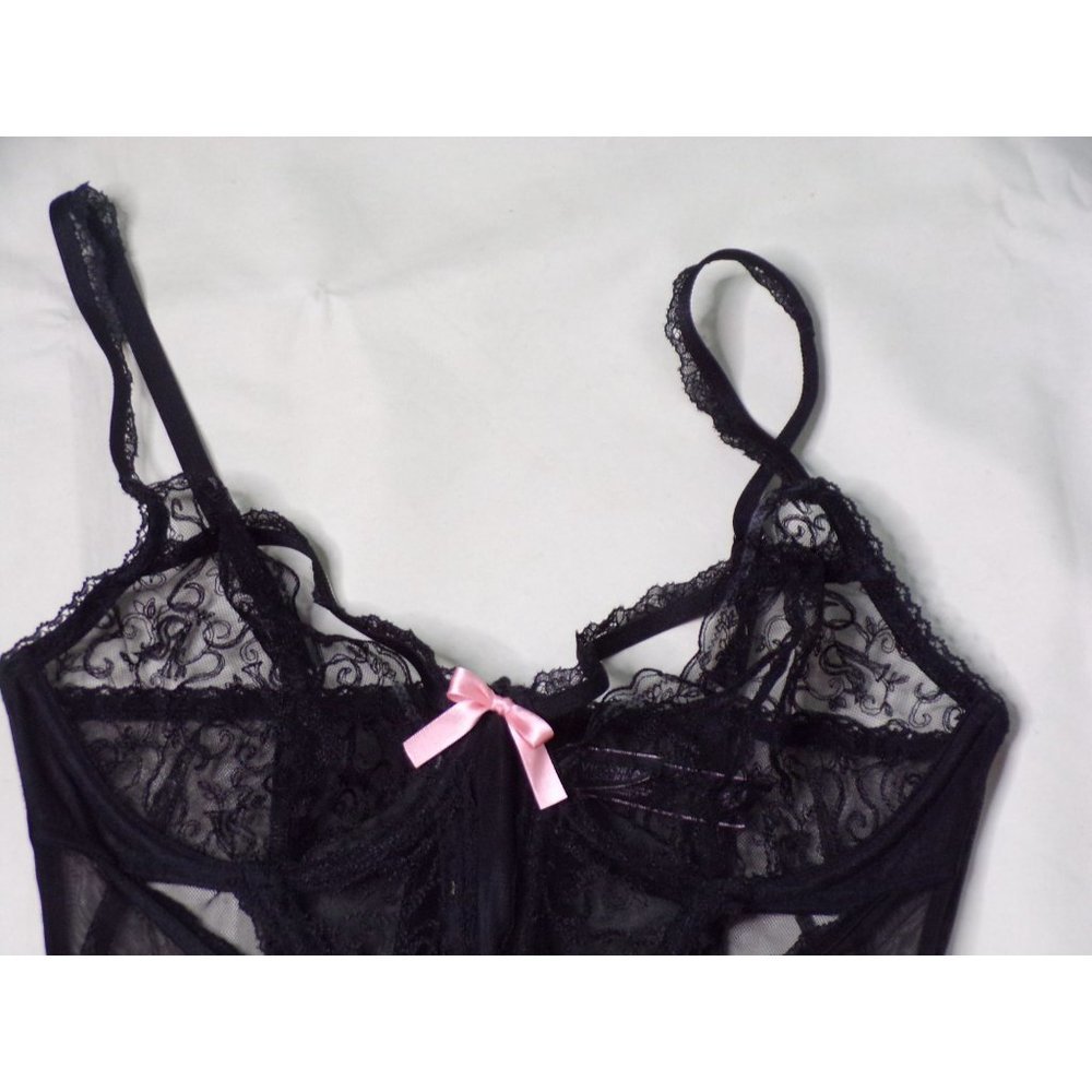 Victoria's Secret Bustier Garter 36D & Mapale Nightie M/L - Picture 7 of 10